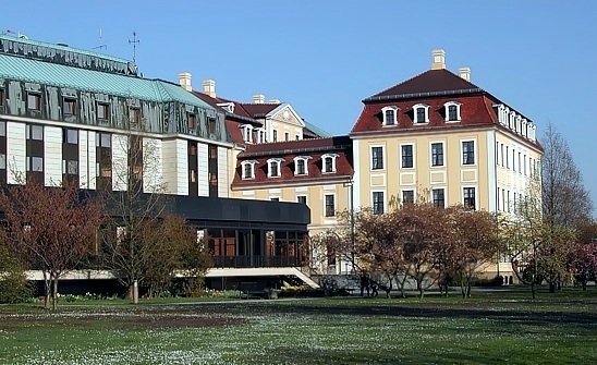 Elbseite des Barockhauses