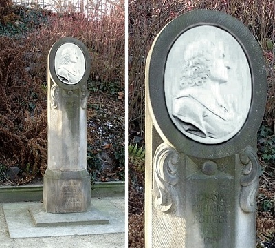 B&ouml;ttger-Gedenkstele im Br&uuml;hlschen Garten