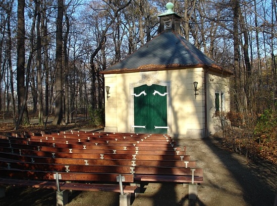 Freilichtpuppentheater Sonnenh&auml;usel