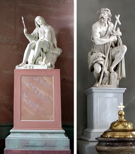 Skulptur in der Kathedrale St.Trinitatis
