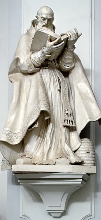 Skulptur des hl.Ambrosius in der Kathedrale St.Trinitatis