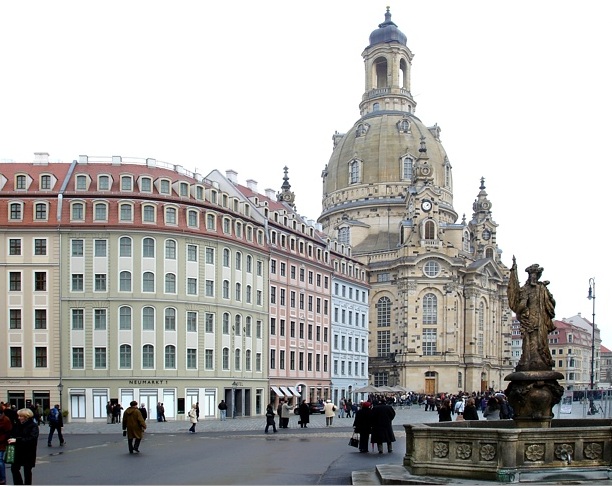 Neues Quartier westlich der Frauenkirche