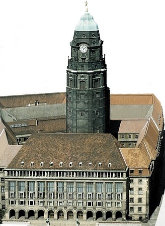 Neues Rathaus, von Osten gesehen