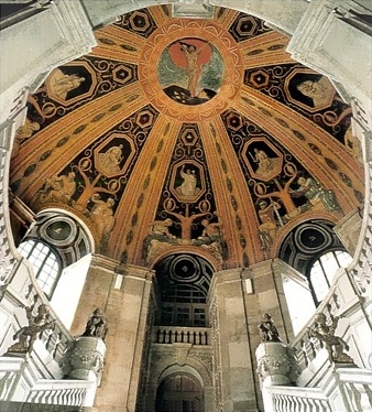 Treppenhaus im Festsaalflügel des Neuen Rathauses