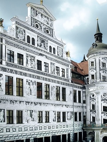 Sgraffito-Malereien im Großen Schlosshof