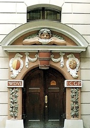 Barockportal der ehem. Hellerschänke, heute an der Sekundogenitur