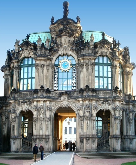 Glockenspielpavillon (ehem. Stadtpavillon), vom Zwingerhof gesehen