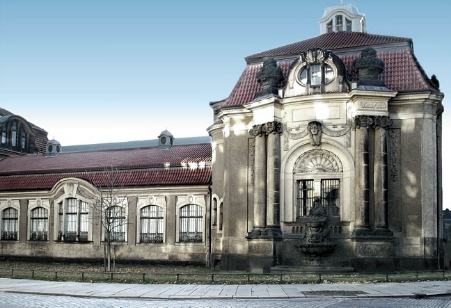 Eckpavillon der Kunstgewerbeakademie an der Güntzstraße