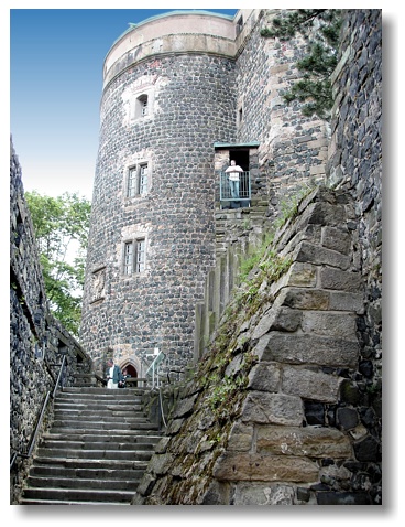 Ostseite des Coselturms der Burg Stolpen