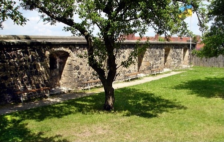 Wehrmauer der Vorburg (Klengelsburg) von Burg Stolpen