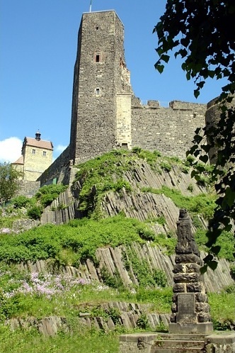 Westseite der Burg Stolpen